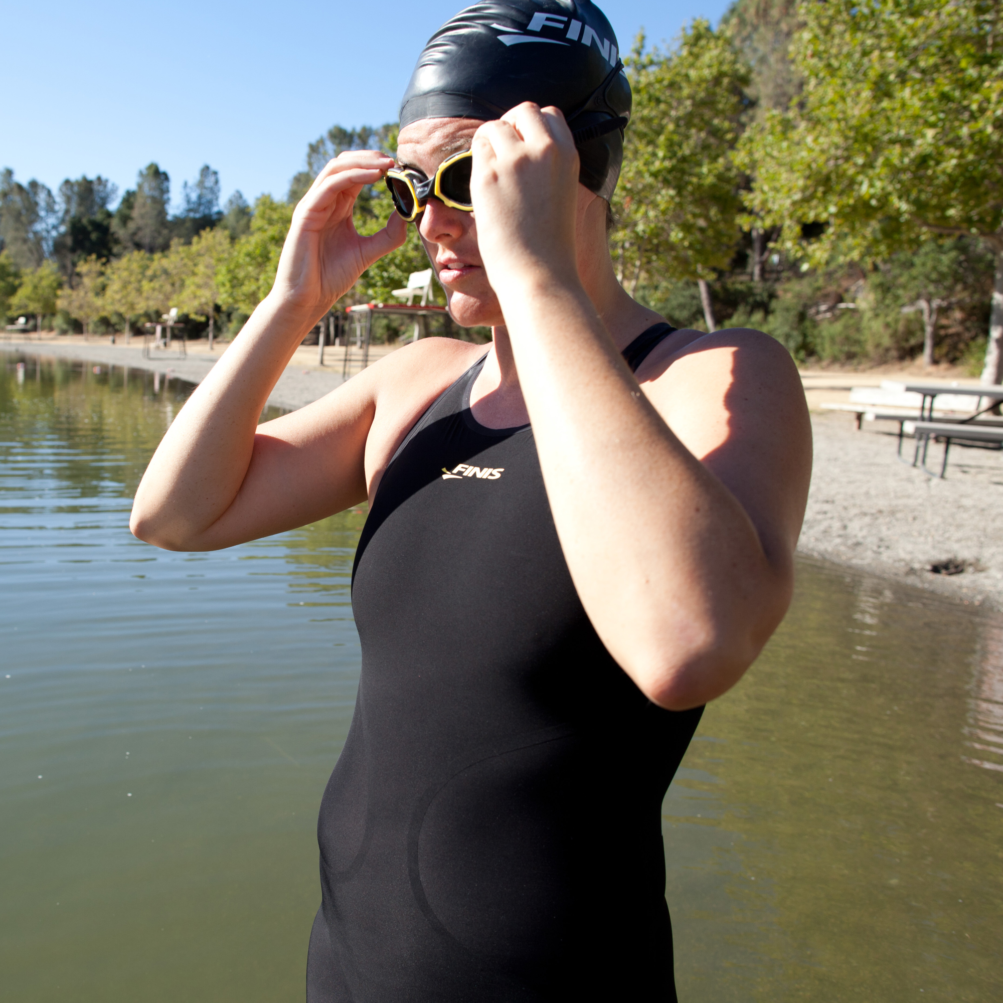 MALLA DE BAÑO PARA MUJER FINIS OPEN WATER VAPOR Talle 34